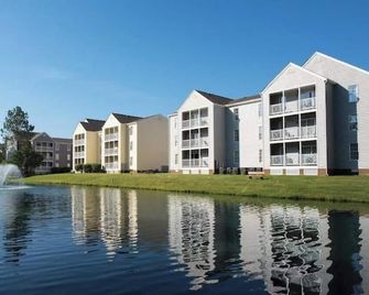 Kingsgate -Two--2br Apartments With Resort Access - Williamsburg - Будівля