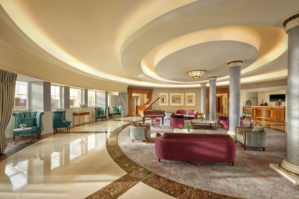 Galway Bay Hotel - גולווי - לובי