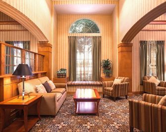 Staybridge Suites San Antonio-Airport By IHG - San Antonio - Lounge