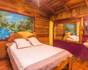 Casa Antigua Hotel - Alajuela - Bedroom