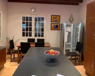 Charming Country Estate - Dournazac - Dining room