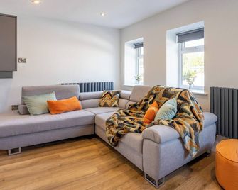 The Spencer Suite - Uk40476 - Scarborough - Living room