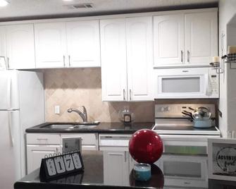 Are you All about Location & Luxury?!?! - Dallas