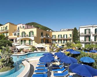 Hotel Royal Terme - Ischia - Piscina