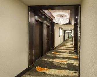 Graton Resort & Casino - Rohnert Park - Hallway