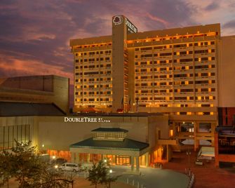 DoubleTree by Hilton Little Rock - Little Rock - Budova
