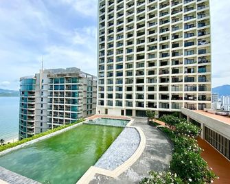 Wise Stay Gold Coast Apartment - Nha Trang - Building