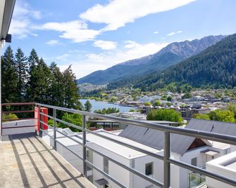 Caples Court Motel & Apartments - Queenstown - Balkon