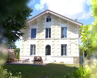 Montplaisir - Montendre - Bâtiment