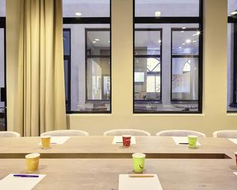 ibis Styles Marseille Gare Saint-Charles - Marsilia - Sală de mese