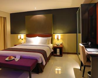 Aston Jambi Hotel & Conference Center - Jambi - Habitación