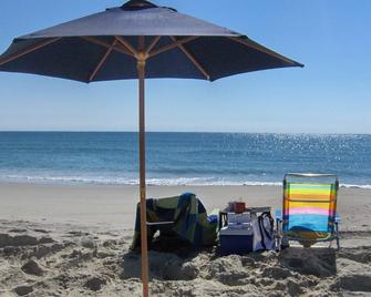 Unique, Romantic, Cozy, Island Cottage on #1 Beach in America - Ocracoke - Beach