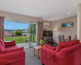 Bay View Villas - Hobart - Living room