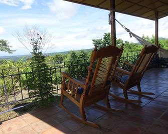 Nice House In A Relaxed And Peaceful Environment - Masatepe - Balcón