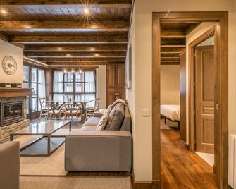 Invernalia by Totiaran - Naut Aran - Sala de estar