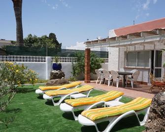 Casa Jamila - 3 bedroom villa by the sea - sleeps 7 - Almería - Patio