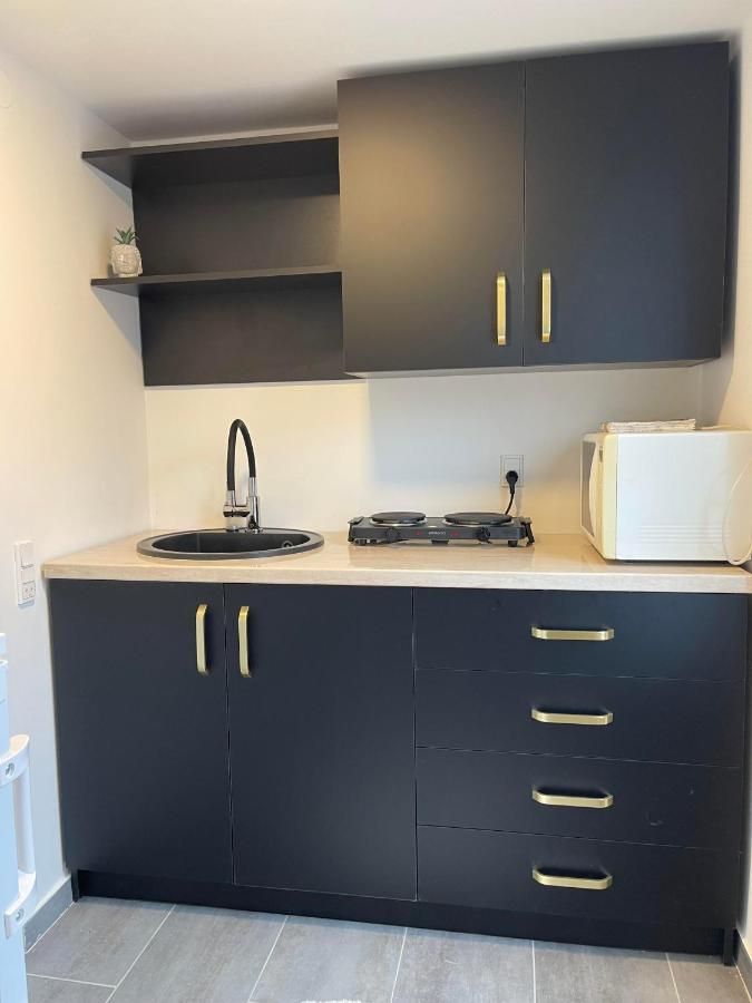 Billund- Newly renovated 1 bedroom kitchen – Billund