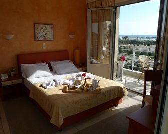 Hotel Ikaros - Ellinikó - Habitación