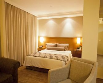 The World Hotels - Vila Olímpia - São Paulo - Schlafzimmer