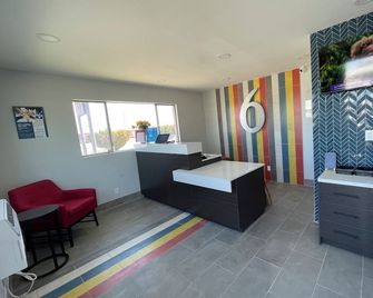 Motel 6 Artesia. Nm - Artesia - Rezeption
