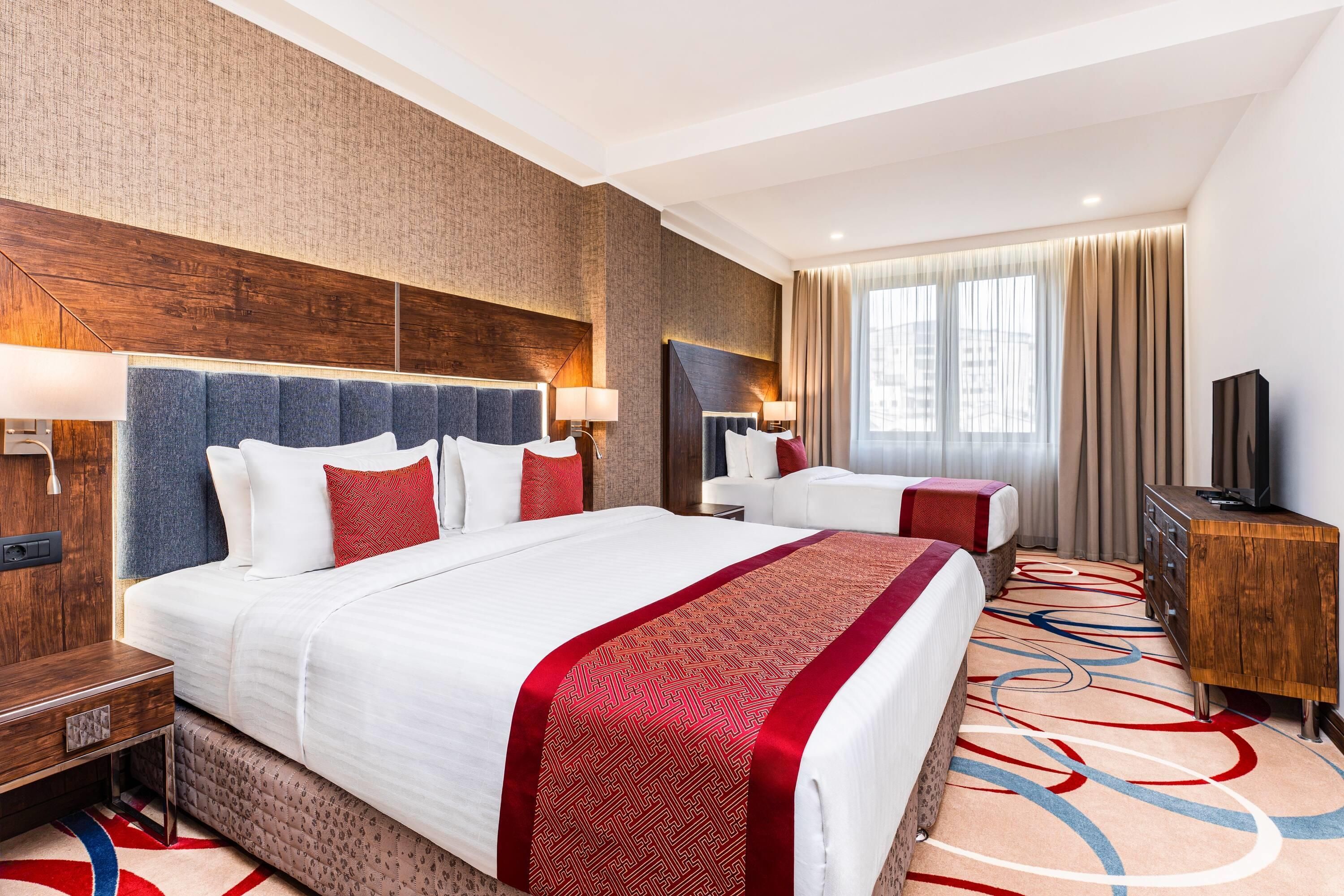 Ramada Hotel & Suites by Wyndham Yerevan - ירבאן - חדר שינה