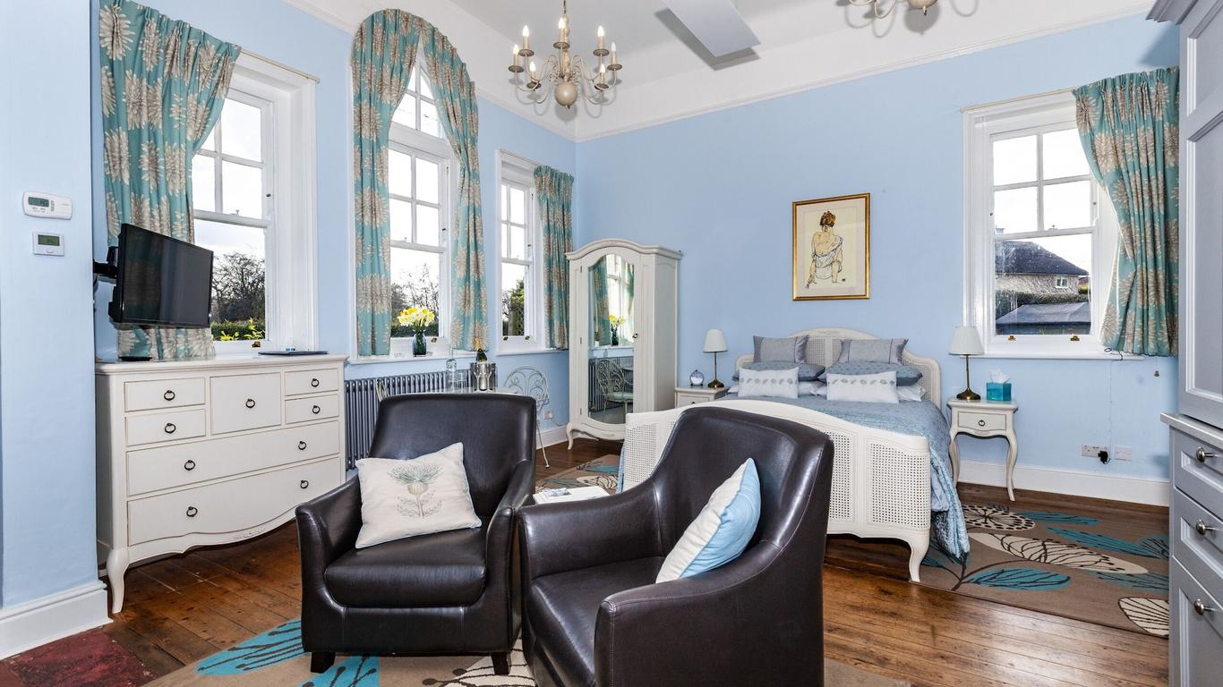 ذي آيجينتس هاوس بد آند بريكفاست