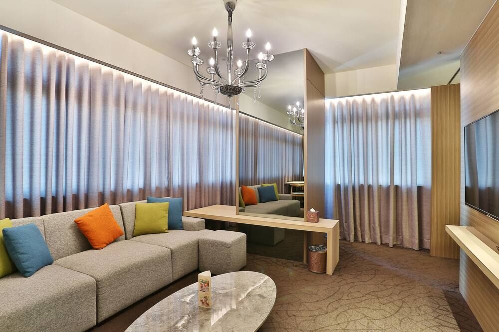 هوتل إنتريندي