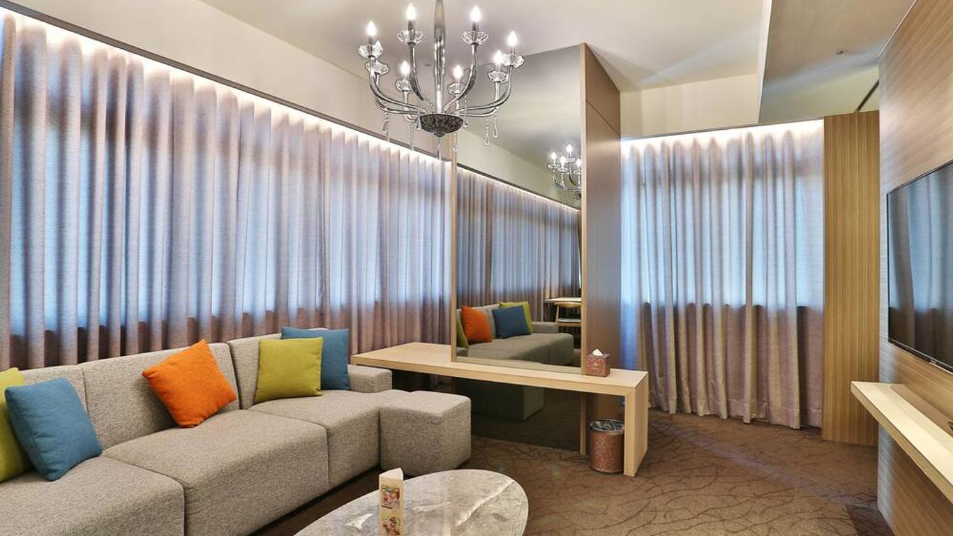 Hotel Intrendy
