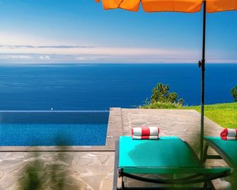 In peaceful Prazeres | Qta. Inácia Orchid Studio - Prazeres - Piscina