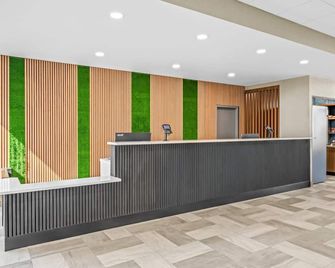 Sonesta Select Hotels Statesville - Statesville - Receptionist