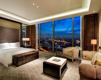 Hilton Istanbul Bomonti Hotel & Conference Center - Estambul - Habitación