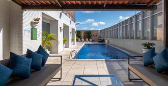 Holiday Inn Manaus - Manaus - Pool