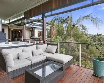Lillypilly's Cottages & Day Spa - Maleny - Balcony