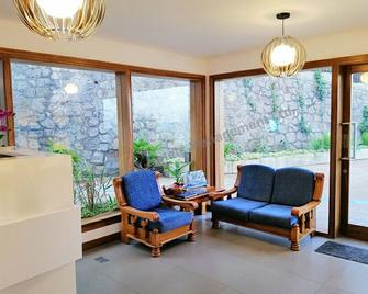 Le Relax Hotel and Restaurant - Anse Royale - Sala de estar