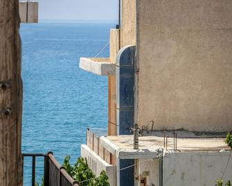 Mirtos Hotel - Myrtos - Balcony
