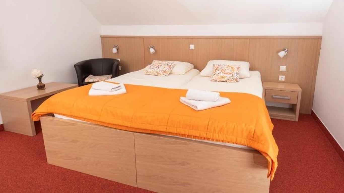 Rooms Cvitar - Center