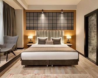 Ramada by Wyndham Budapest City Center - Budapest - Habitación