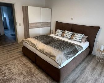 Secra Exclusive Zum Sternberg - Münsingen - Schlafzimmer