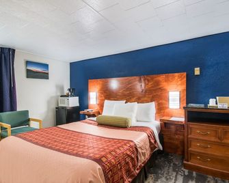 Highland Inn New Cumberland - New Cumberland - Bedroom
