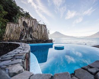 Laguna Lodge Eco-Resort & Nature Reserve - Panajachel - Pool