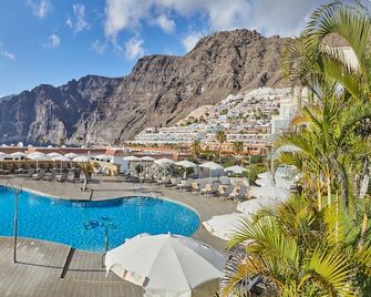 Tui Blue Los Gigantes - Santiago del Teide - Pool