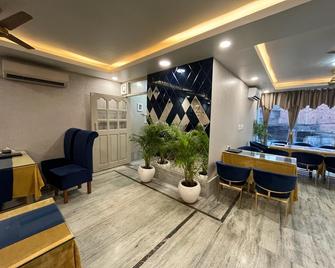 Hotel Anand - Jhānsi - Restaurant
