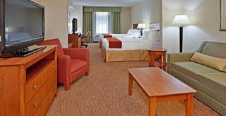 Holiday Inn Express & Suites Greensboro - Airport Area - גרינסבורו - חדר שינה