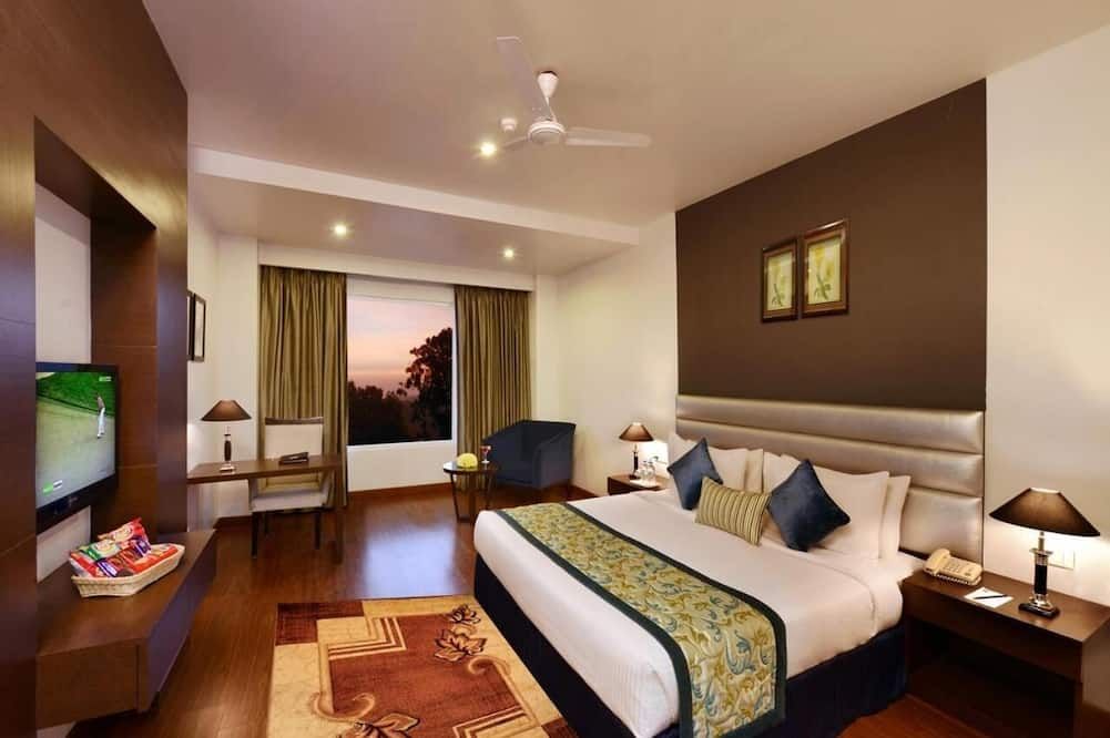 Mb Greens Clarks Inn Moradabad - Morādābād