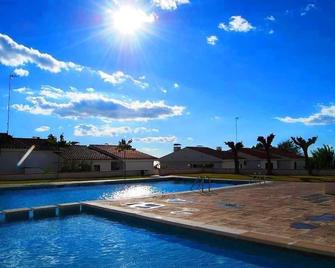 Aloha Sitges Barcelona Playa Beach - Sitges - Pool