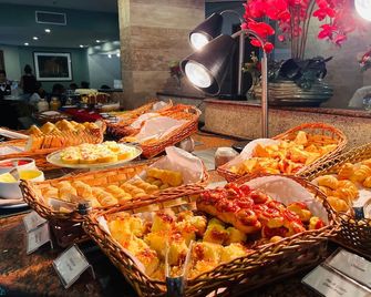 Hotel Princesa Louca - Belém - Buffet