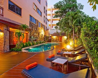 Orchid Garden Hotel Patong - Patong - Pool