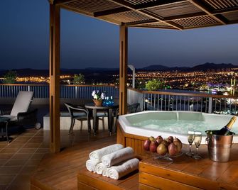 דן אילת - אילת - מרפסת