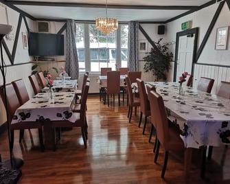 OYO Swan Inn - Staines-upon-Thames - Restaurante