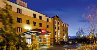 Ibis Lincoln - Lincoln - Building